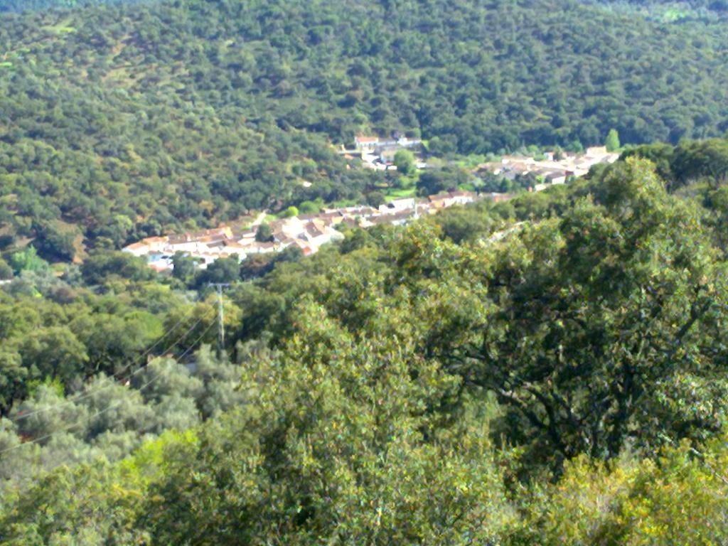 Pension Barrio Fuenteheridos Esterno foto