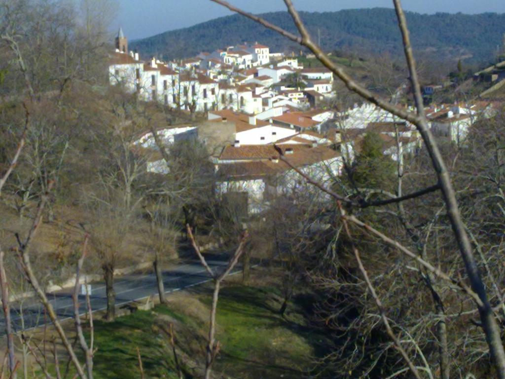 Pension Barrio Fuenteheridos Esterno foto